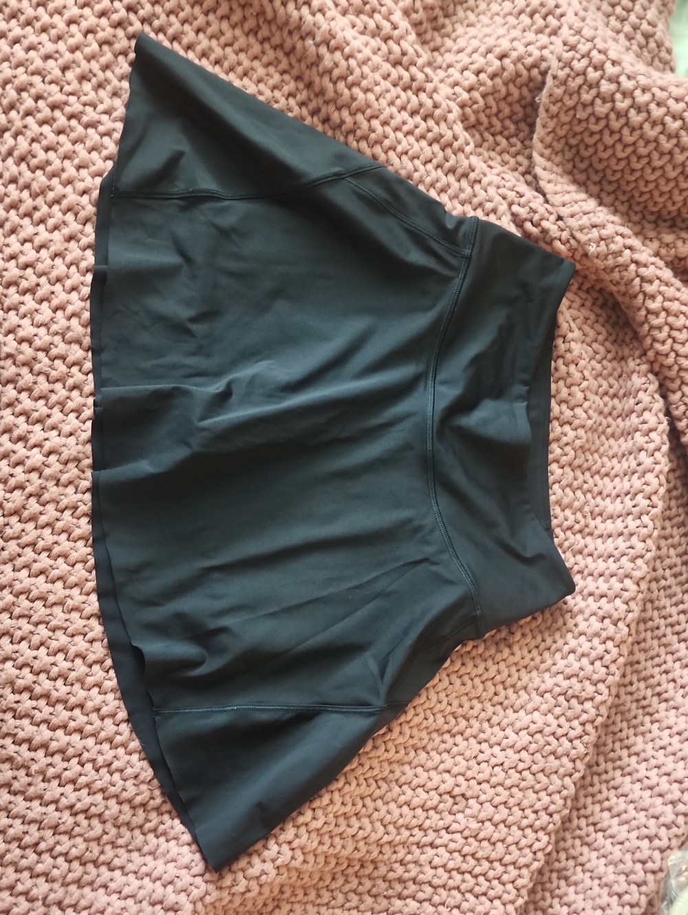 Athleta Ace High Rise 15.5" Tennis Skort